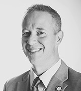 Sean W. Thomas
